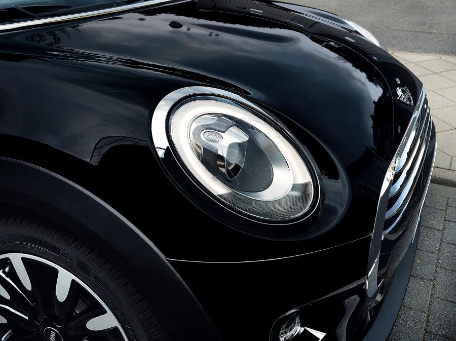 Детали экстерьера Mini Cooper 5-Door Blackfriars (F56) 2017 года  (FR) (фото 7 из 10)